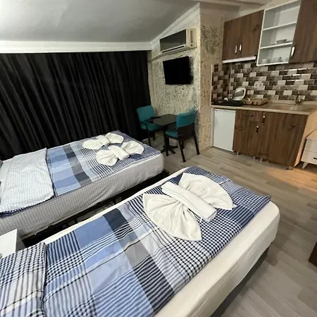 Sophia Suites Metin